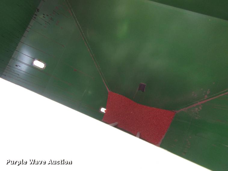 image for item DB4824 Great Plains NTA3510 air no-till grain drill