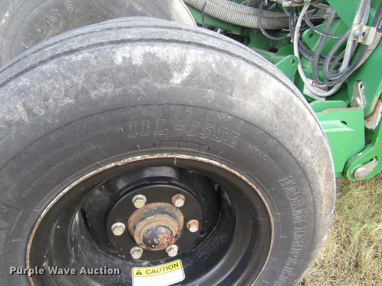 image for item DB4824 Great Plains NTA3510 air no-till grain drill