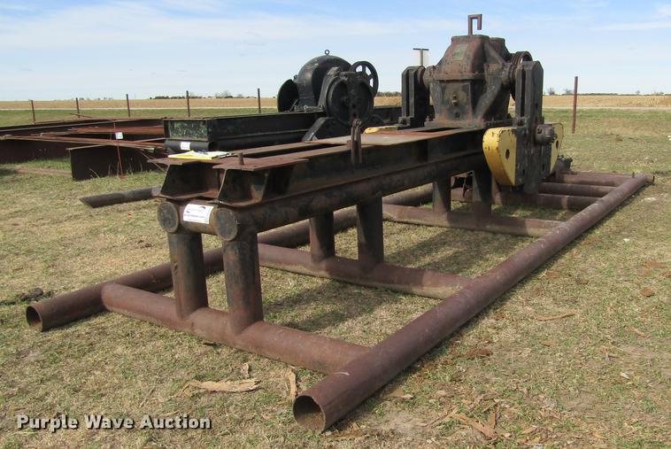 image for item DB4836 Lufkin TC50.15 oilfield pump jack