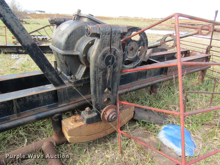 image for item DB4840 International DA57 oilfield pump jack