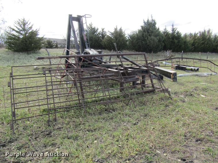 image for item DB4840 International DA57 oilfield pump jack