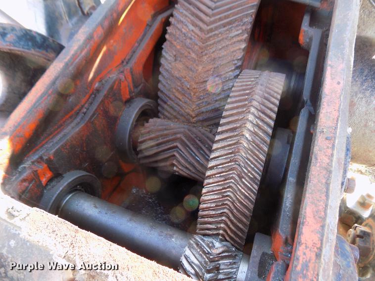 image for item DB4840 International DA57 oilfield pump jack