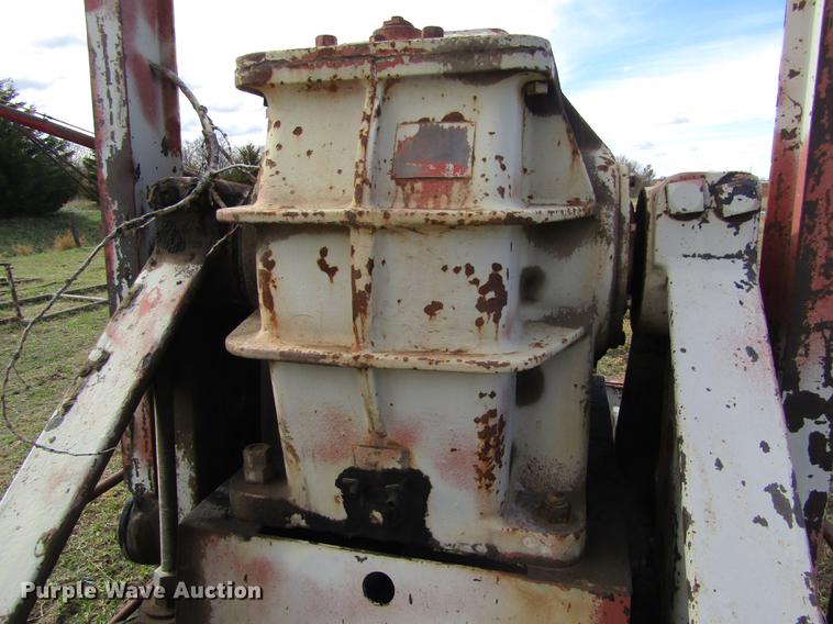 image for item DB4842 Oil supply T148-42 oilfield pump jack