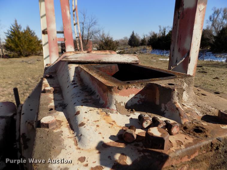 image for item DB4842 Oil supply T148-42 oilfield pump jack