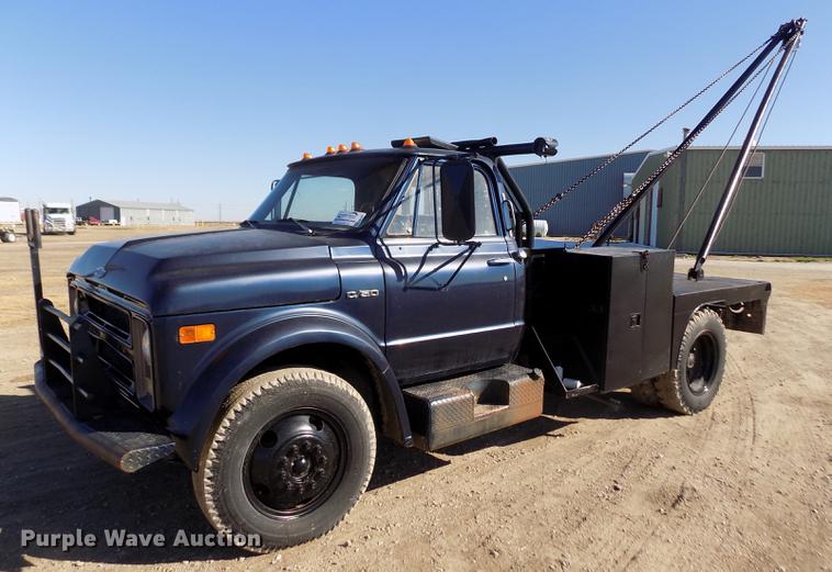 image for item DB4847 1972 Chevrolet C60 winch truck