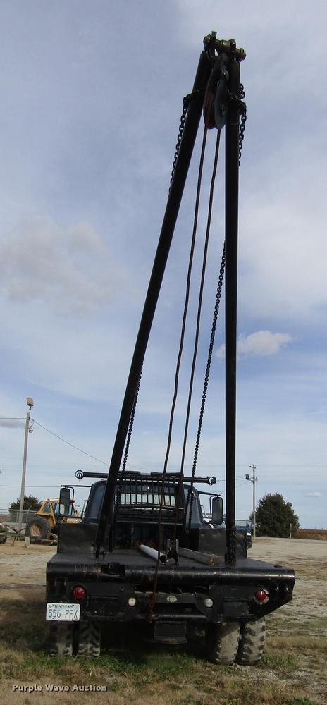 image for item DB4847 1972 Chevrolet C60 winch truck