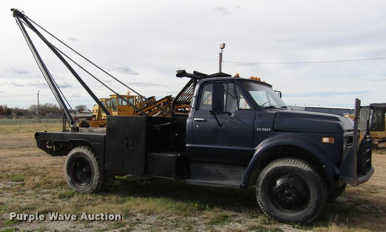 image for item DB4847 1972 Chevrolet C60 winch truck