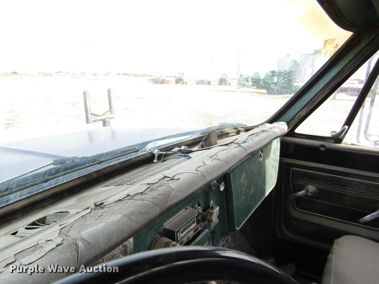 image for item DB4847 1972 Chevrolet C60 winch truck