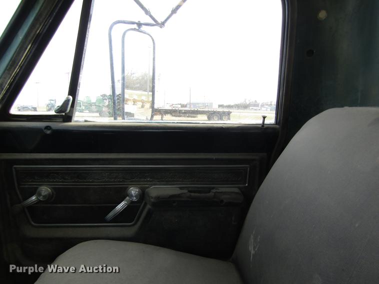 image for item DB4847 1972 Chevrolet C60 winch truck