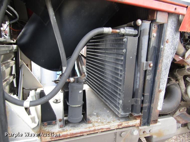 image for item DB4848 1978 Massey Ferguson 2745 tractor