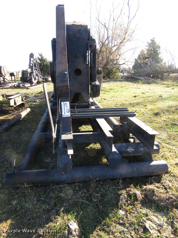 image for item DB4851 Parkersburg oilfield pump jack