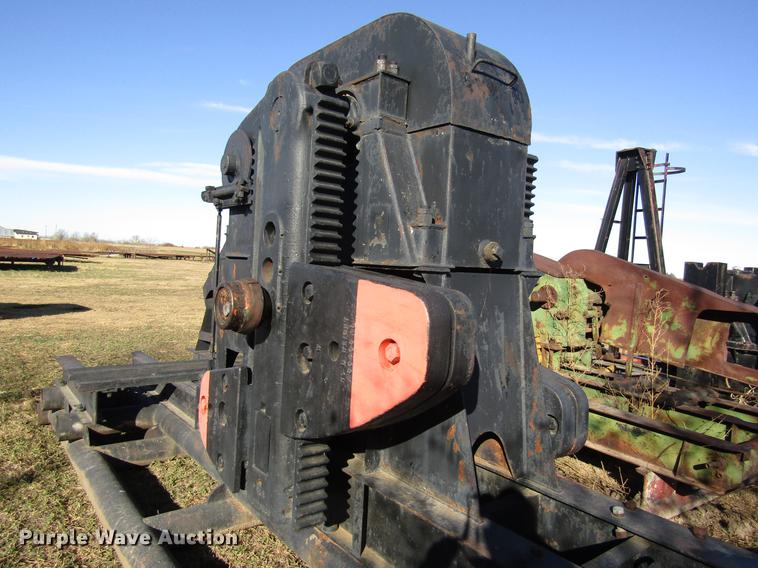 image for item DB4851 Parkersburg oilfield pump jack