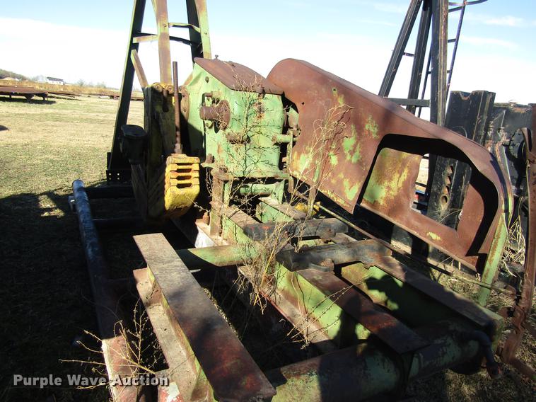 image for item DB4854 Cabot DC225 oilfield pump jack
