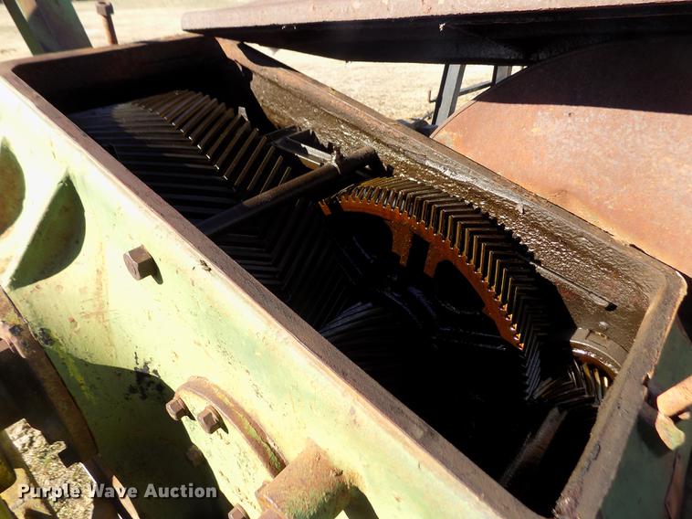 image for item DB4854 Cabot DC225 oilfield pump jack