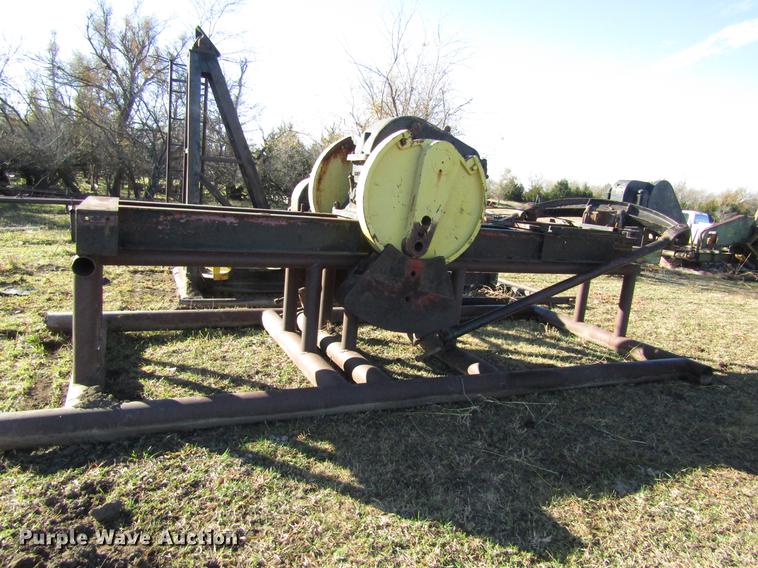 image for item DB4857 Oilfield pump jack