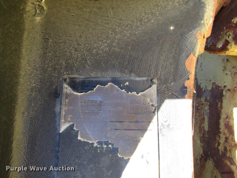 image for item DB4857 Oilfield pump jack