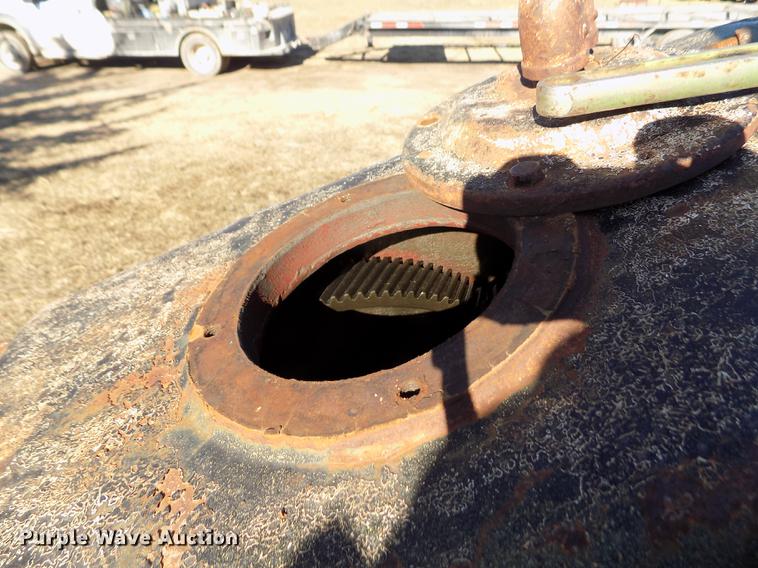 image for item DB4857 Oilfield pump jack