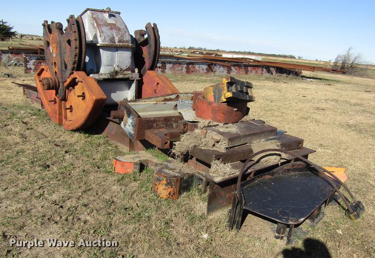 image for item DB4863 Interstate oilfield pump jack