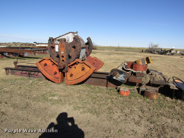 image for item DB4863 Interstate oilfield pump jack