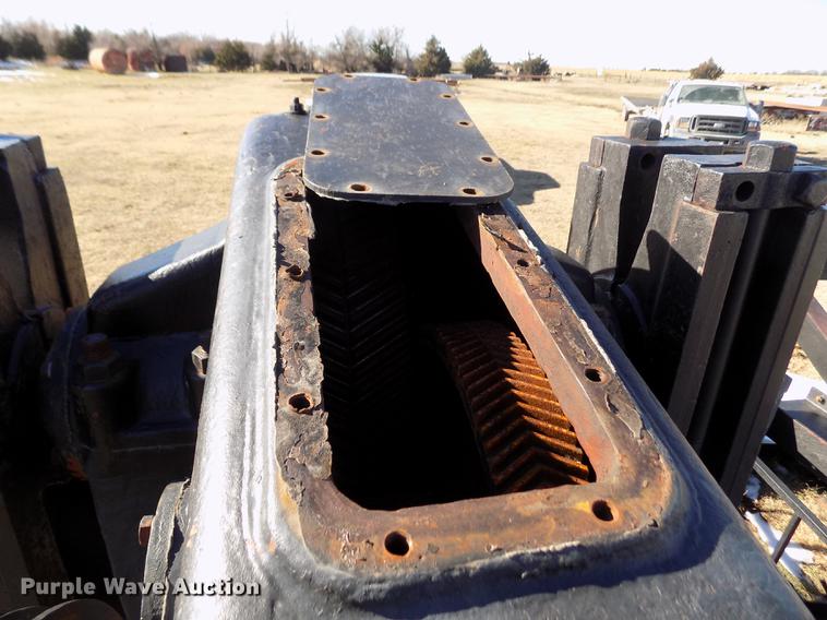 image for item DB4870 American oilfield pump jack