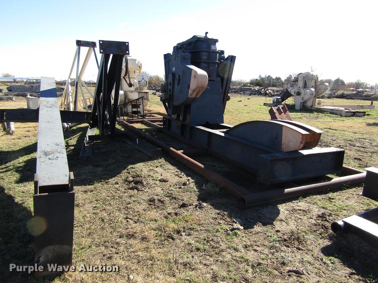image for item DB4871 Garland D34A oilfield pump jack