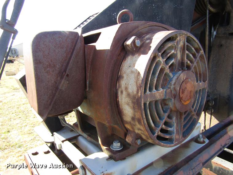 image for item DB4871 Garland D34A oilfield pump jack