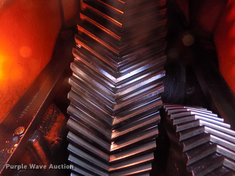 image for item DB4872 Oilfield pump jack