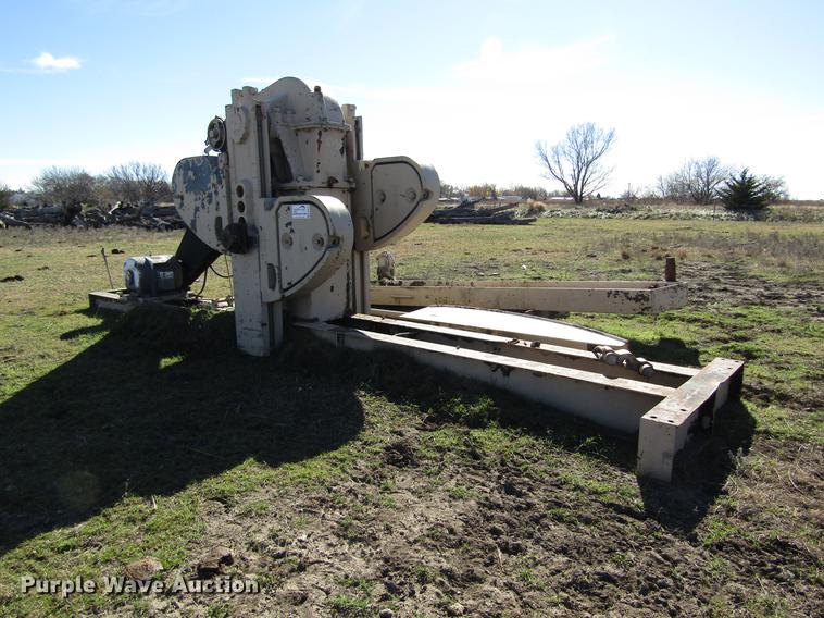 image for item DB4873 Oilfield pump jack