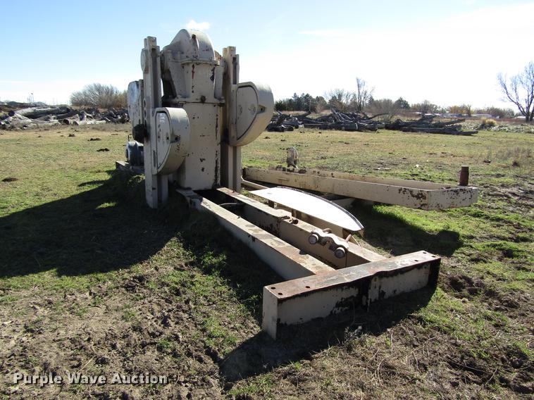 image for item DB4873 Oilfield pump jack