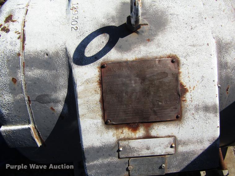 image for item DB4873 Oilfield pump jack