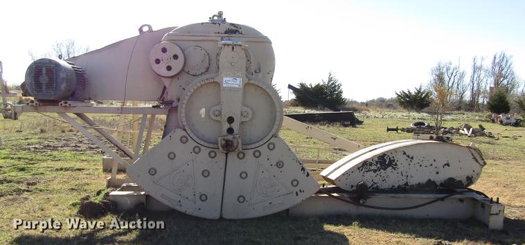 image for item DB4874 Eco oilfield pump jack