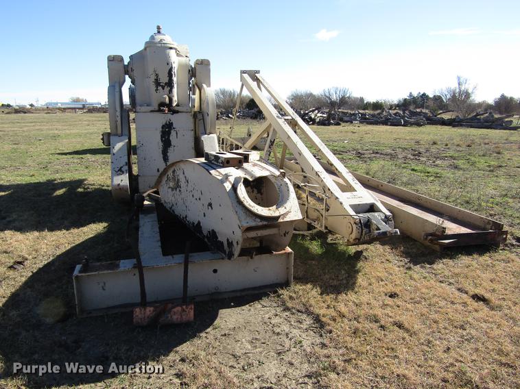 image for item DB4874 Eco oilfield pump jack