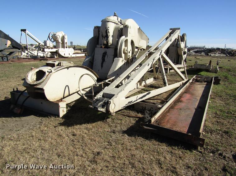 image for item DB4874 Eco oilfield pump jack