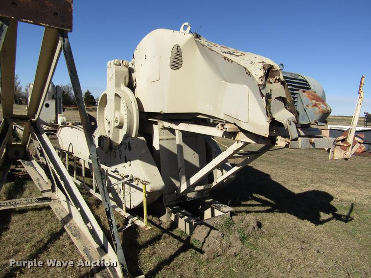 image for item DB4874 Eco oilfield pump jack