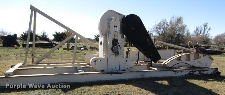 image for item DB4875 American oilfield pump jack