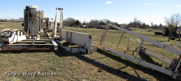 image for item DB4875 American oilfield pump jack