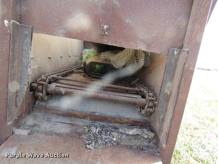 image for item DB4880 Cake feeder