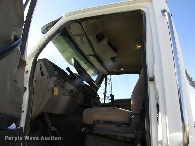 image for item DB4883 2005 Sterling L-Line semi truck