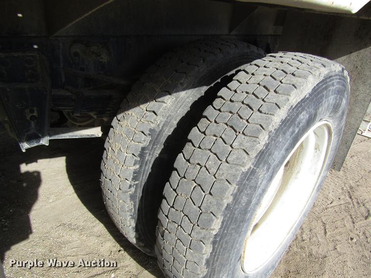 image for item DB4885 1977 GMC 6000 flatbed truck with crane