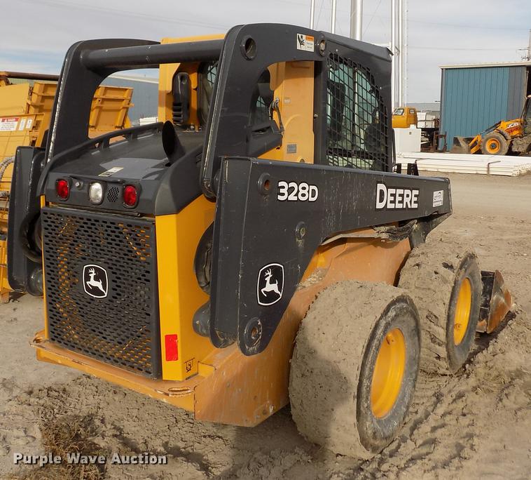 image for item DB9033 2012 John Deere 328D skid steer