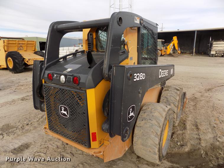 image for item DB9033 2012 John Deere 328D skid steer