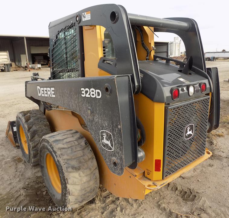 image for item DB9033 2012 John Deere 328D skid steer
