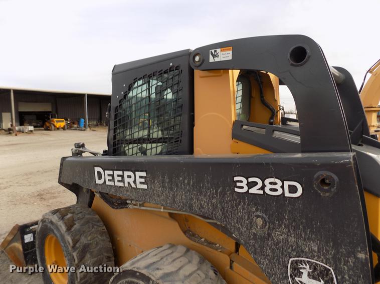 image for item DB9033 2012 John Deere 328D skid steer