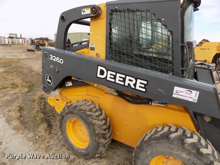 image for item DB9034 2010 John Deere 326D skid steer
