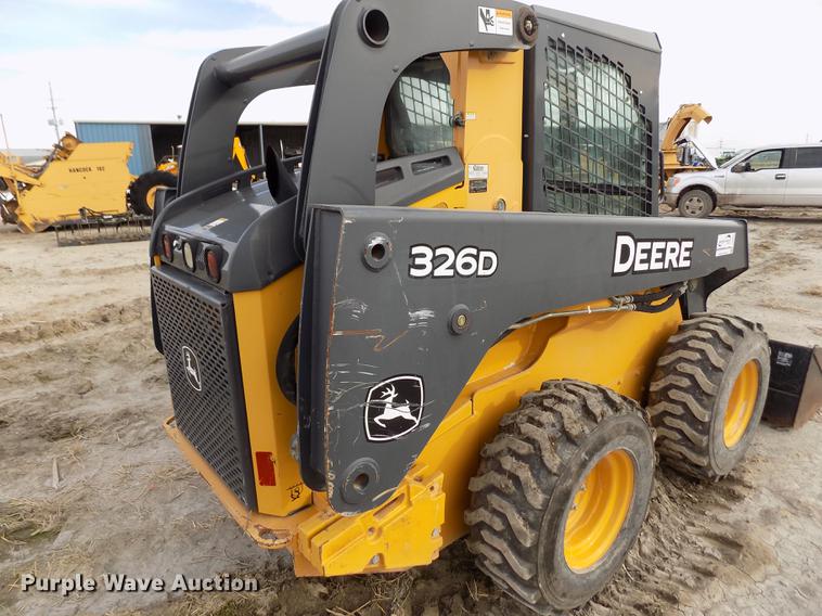 image for item DB9034 2010 John Deere 326D skid steer