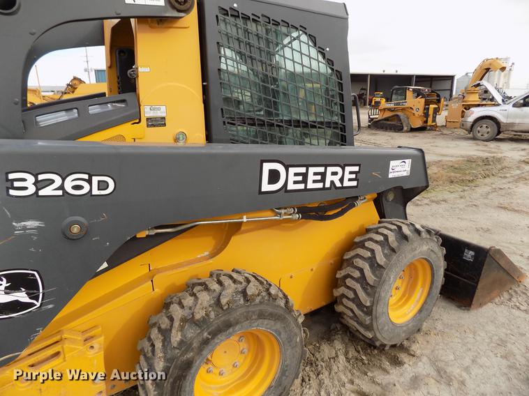 image for item DB9034 2010 John Deere 326D skid steer