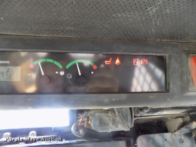 image for item DB9035 2009 John Deere CT332 skid steer