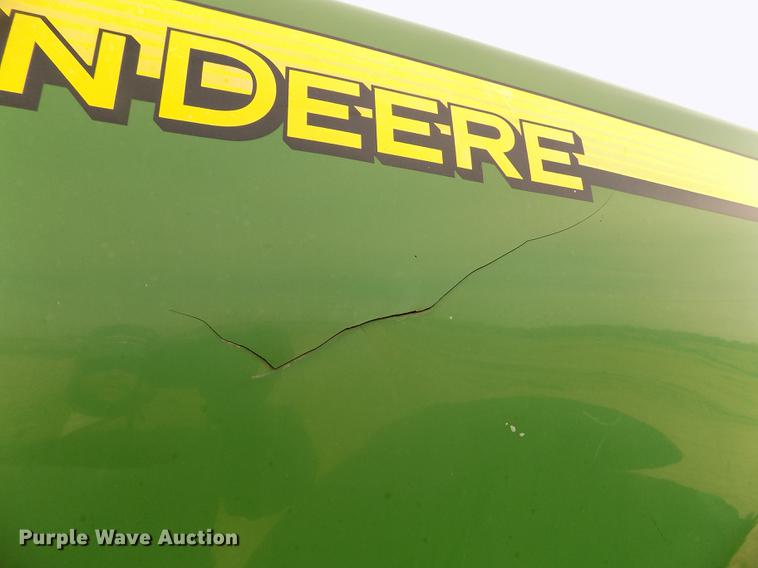 image for item DB9038 2002 John Deere 8320 MFWD tractor