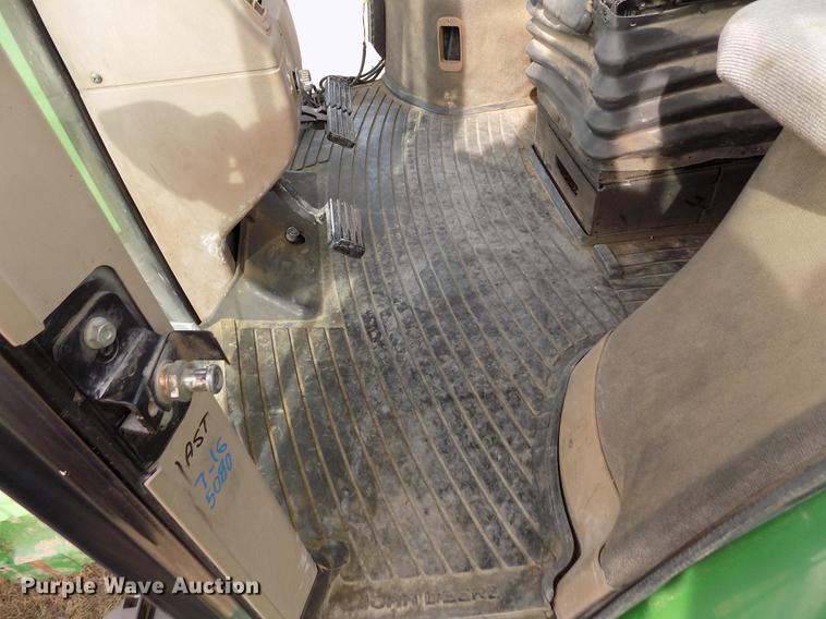 image for item DB9038 2002 John Deere 8320 MFWD tractor