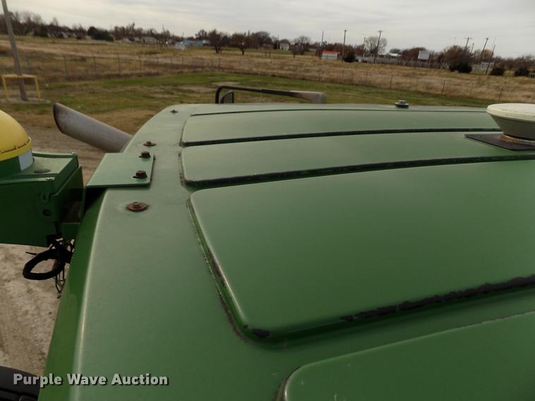 image for item DB9038 2002 John Deere 8320 MFWD tractor